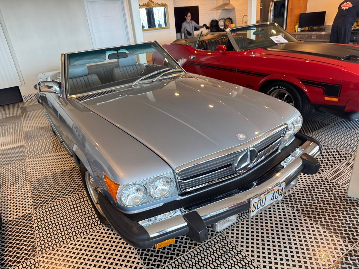 Mercedes-benz-benz-380sl-1982-silver-1