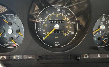 Mercedes-benz-benz-380sl-1982-silver-11