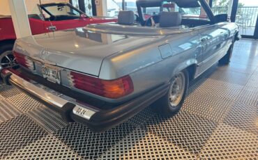 Mercedes-benz-benz-380sl-1982-silver-5