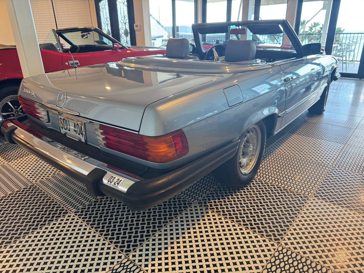 Mercedes-benz-benz-380sl-1982-silver-5