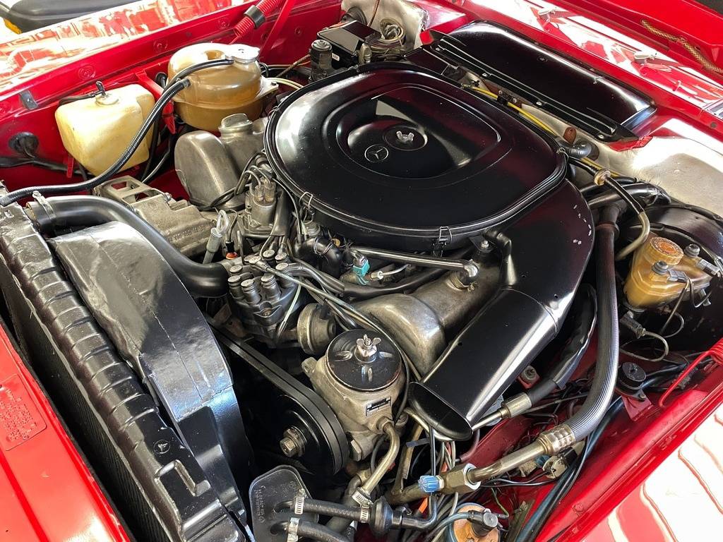 Mercedes-benz-benz-450sl-1978-red-17
