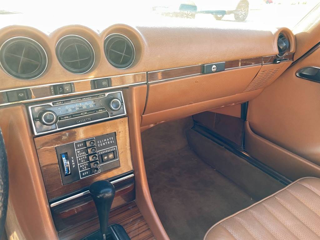 Mercedes-benz-benz-450sl-1978-red-9