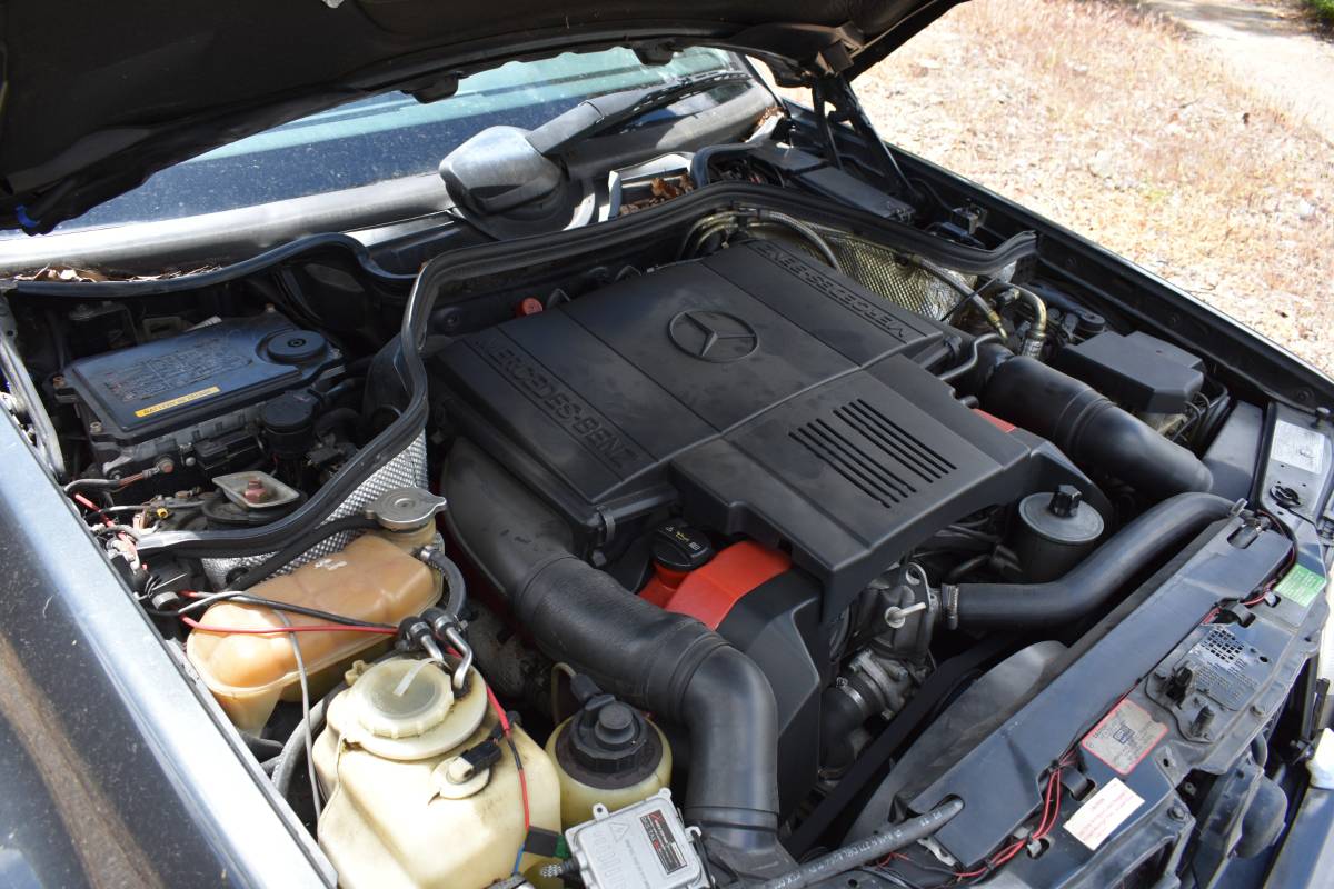 Mercedes-benz-benz-500e-1993-grey-4