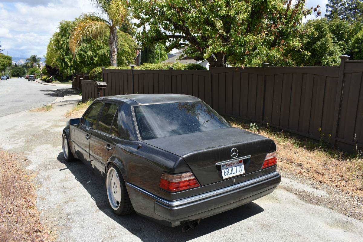 Mercedes-benz-benz-500e-1993-grey-5