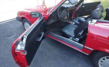 Mercedes-benz-benz-560-560sl-1987-red-14