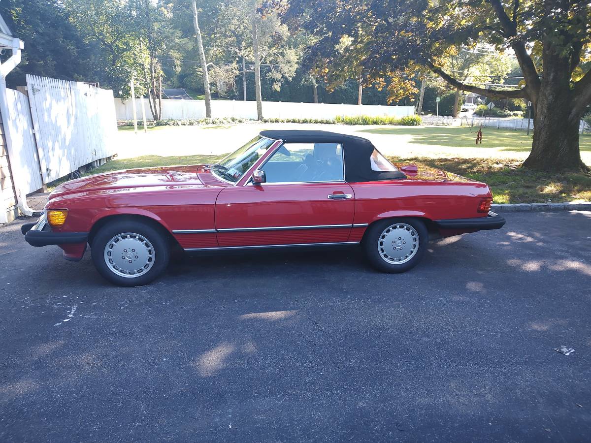 Mercedes-benz-benz-560-560sl-1987-red-16