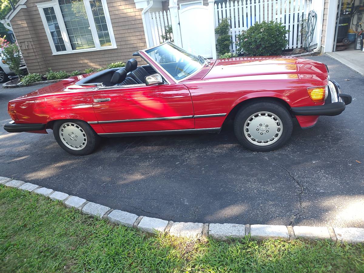 Mercedes-benz-benz-560-560sl-1987-red-4