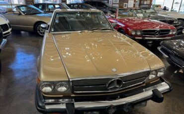 Mercedes-benz-benz-560-class-1987-yellow-3