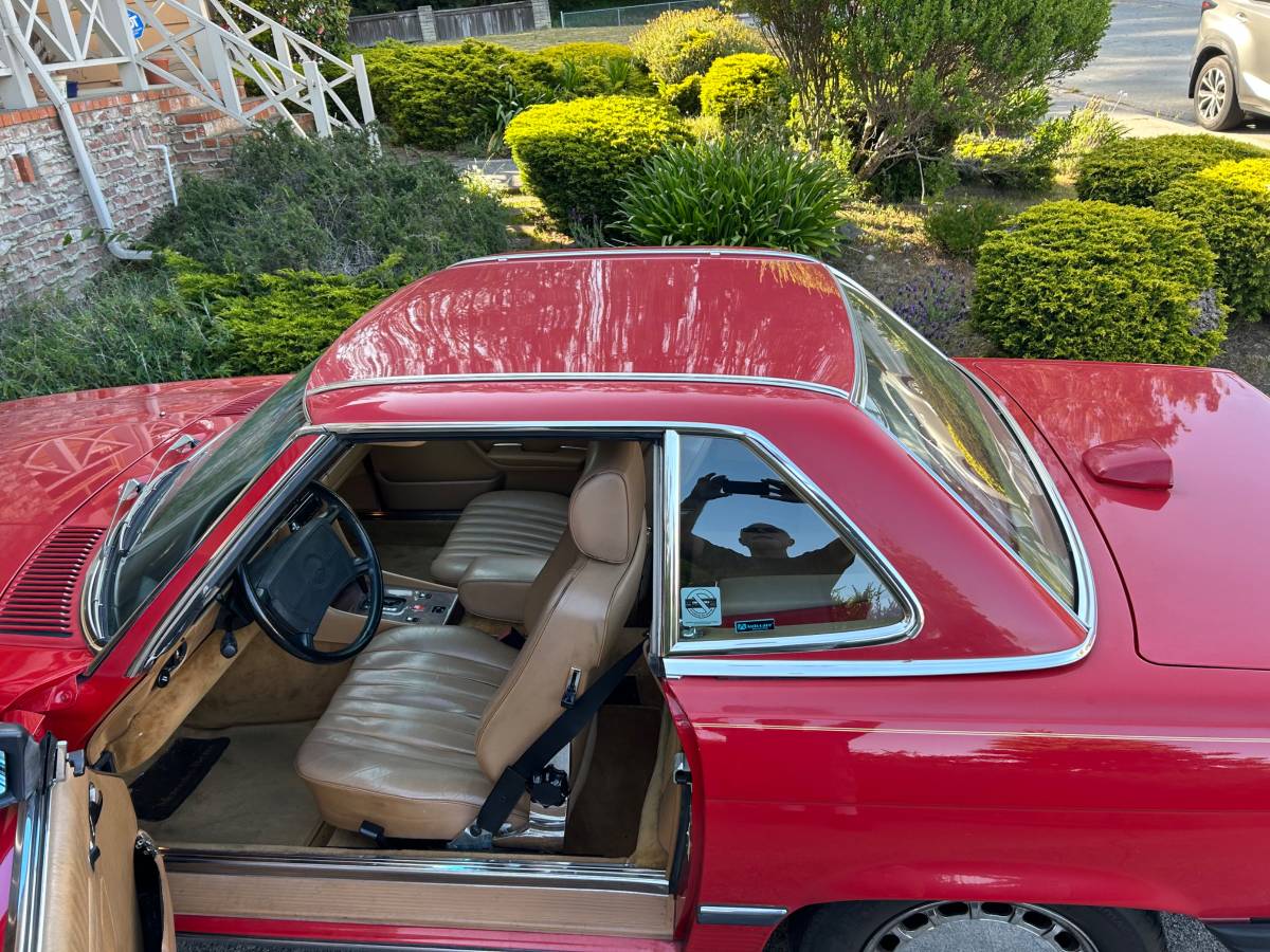 Mercedes-benz-benz-560-sl-1986-red-11