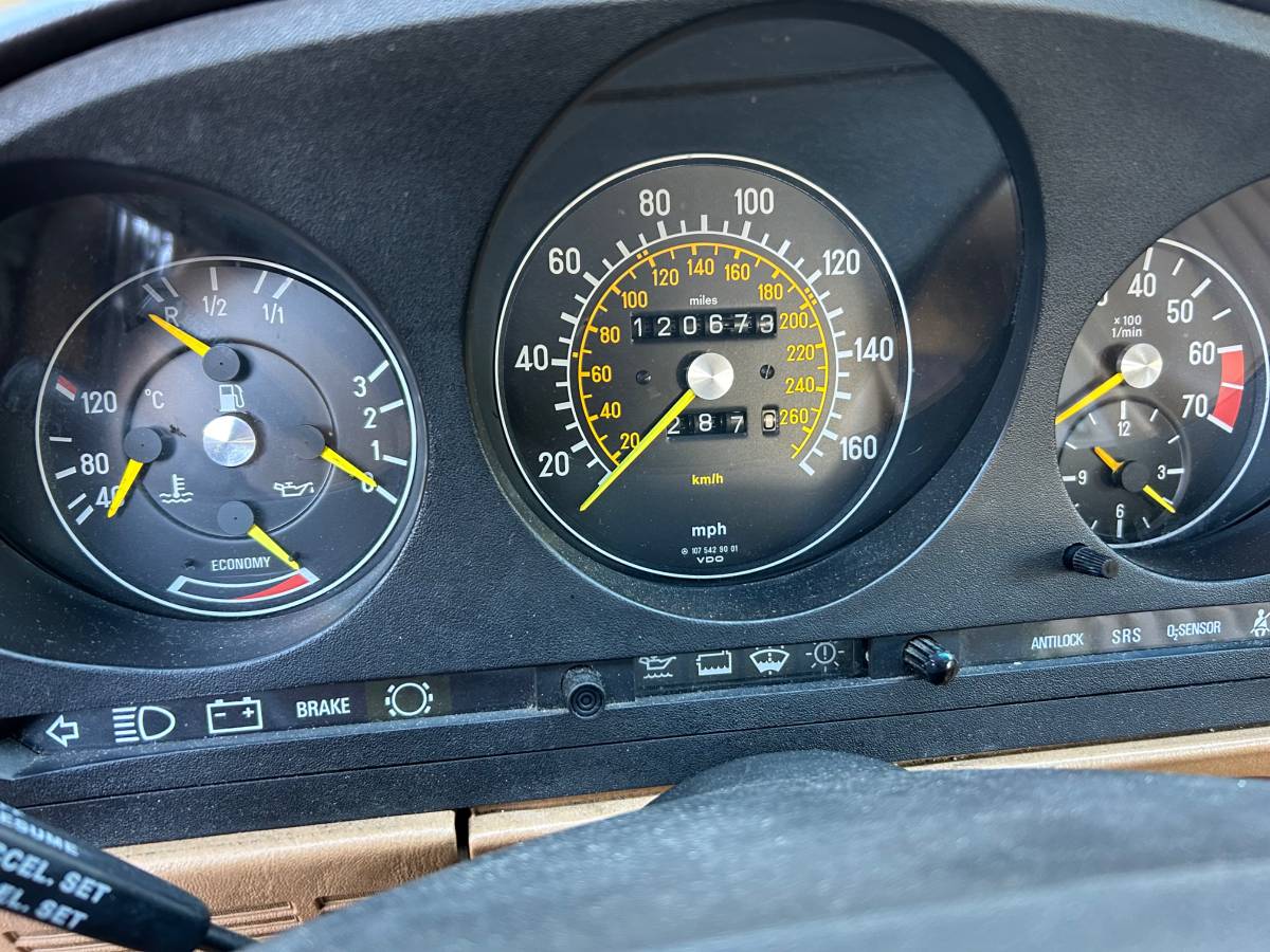 Mercedes-benz-benz-560-sl-1986-red-5