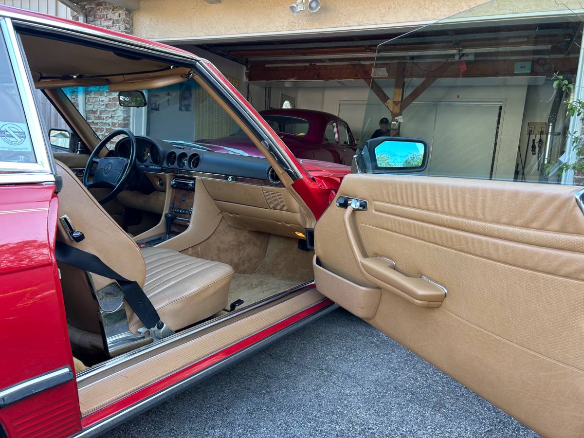 Mercedes-benz-benz-560-sl-1986-red-8