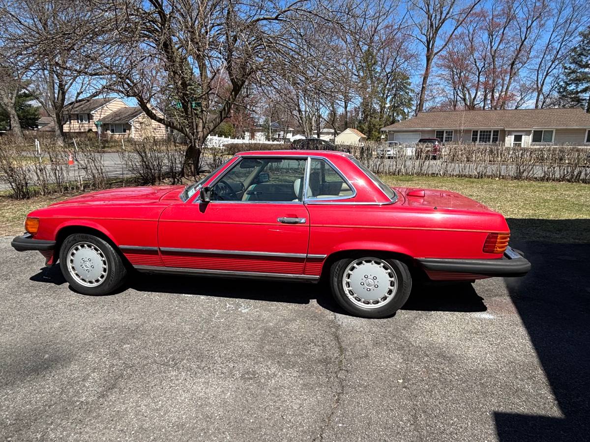 Mercedes-benz-benz-560sl-1986-red-15