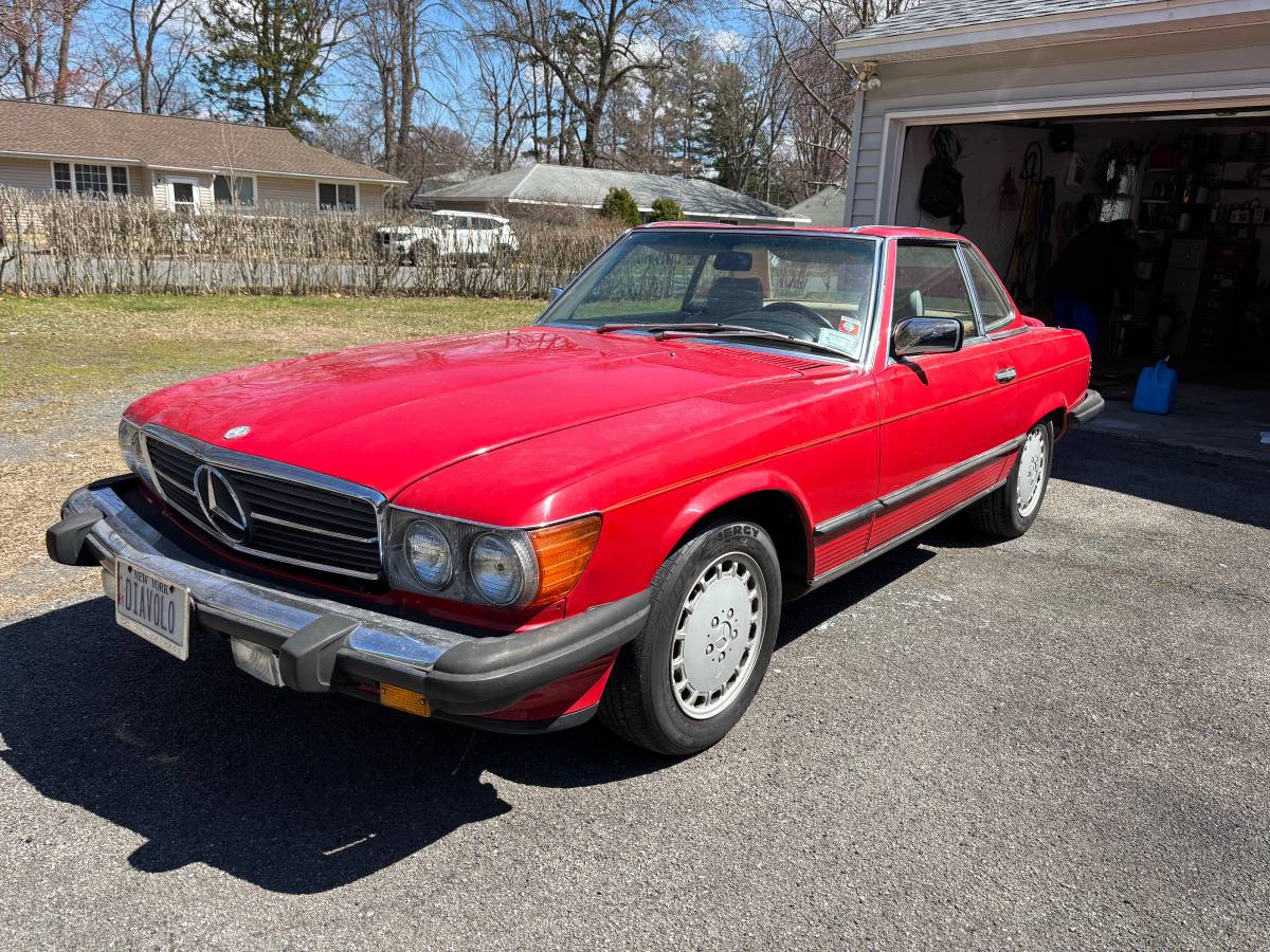 Mercedes-benz-benz-560sl-1986-red-17