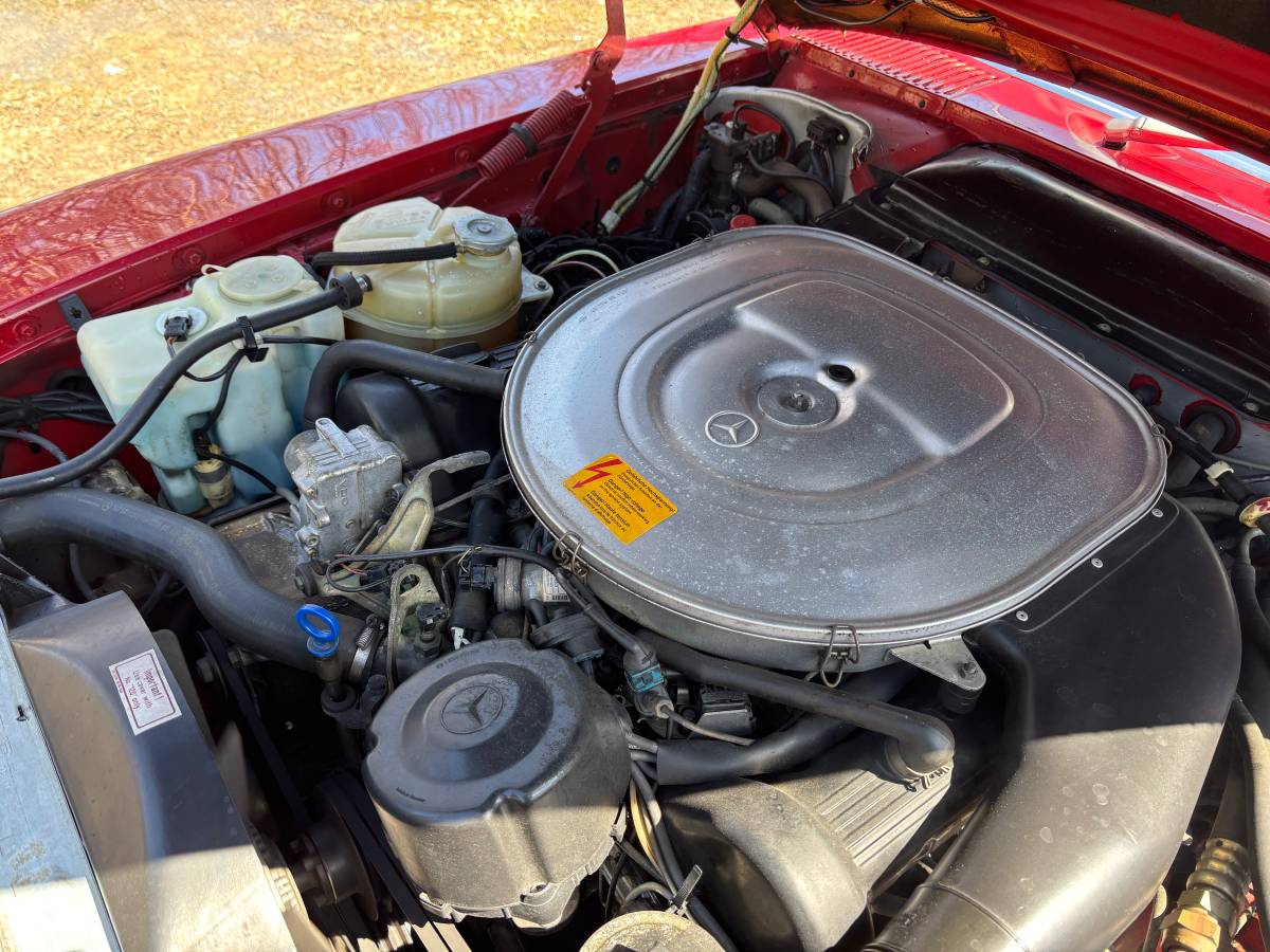 Mercedes-benz-benz-560sl-1986-red-4