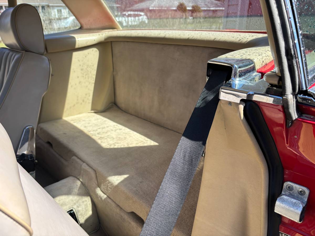 Mercedes-benz-benz-560sl-1986-red-8