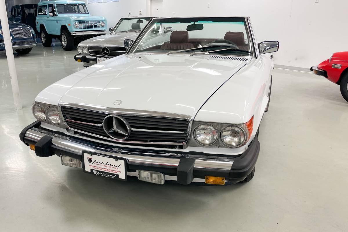 Mercedes-benz-benz-560sl-1986-white-1