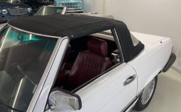 Mercedes-benz-benz-560sl-1986-white-8