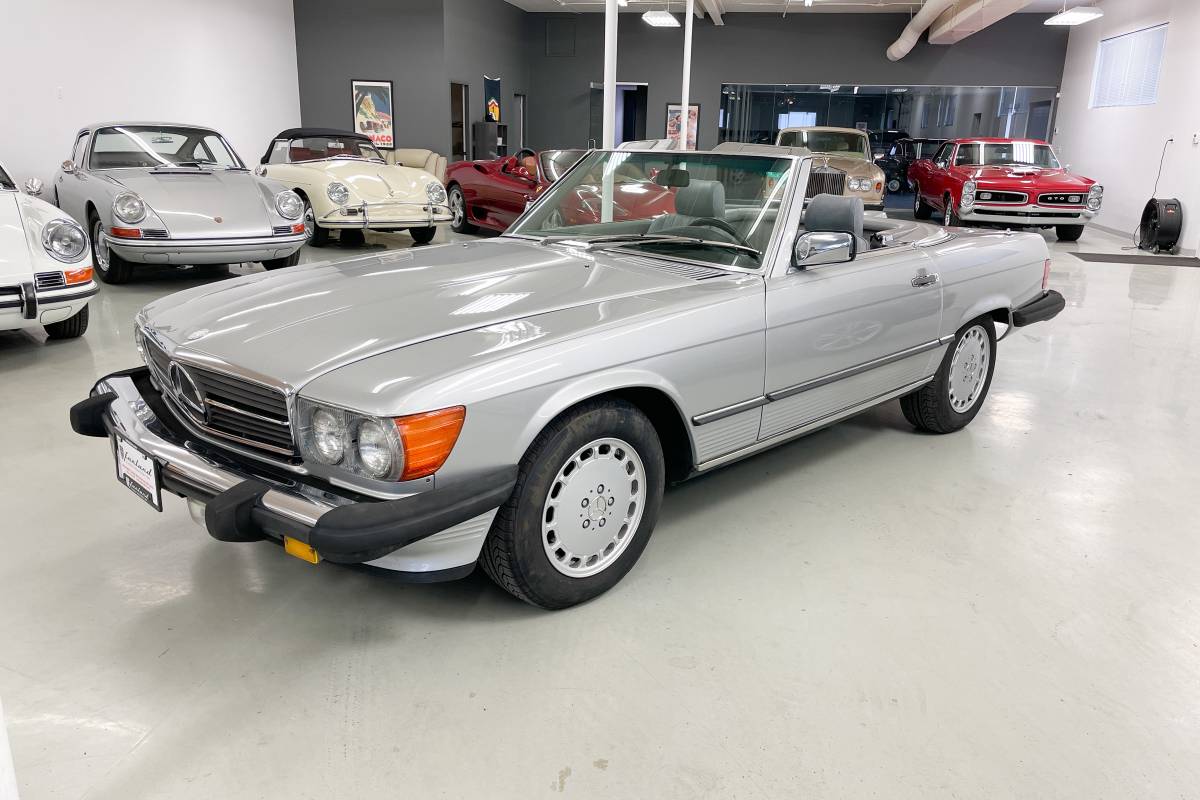Mercedes-benz -benz 560sl  1987 silver