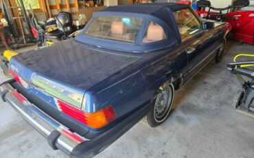 Mercedes-benz-benz-c-class-1980-blue-1