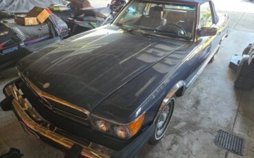 Mercedes-benz-benz-c-class-1980-blue-2
