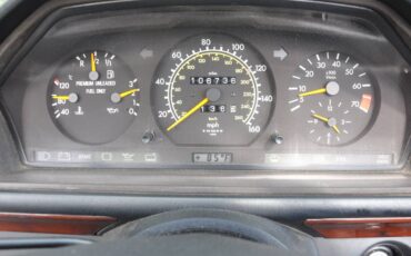 Mercedes-benz-benz-e320a-1995-black-20