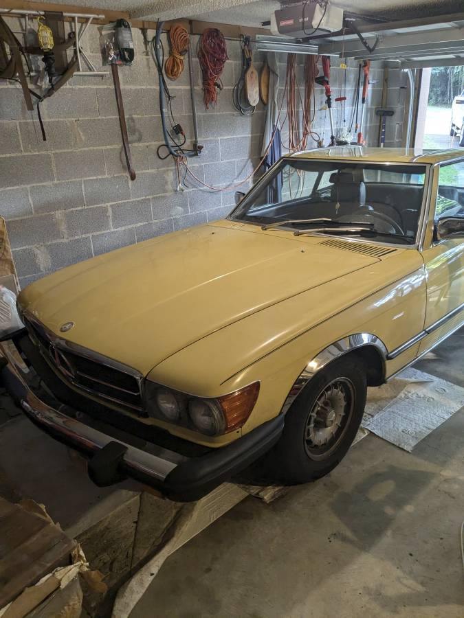 Mercedes-benz-benz-s-class-1981-yellow-11