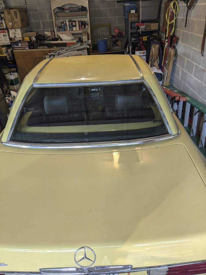 Mercedes-benz-benz-s-class-1981-yellow-12