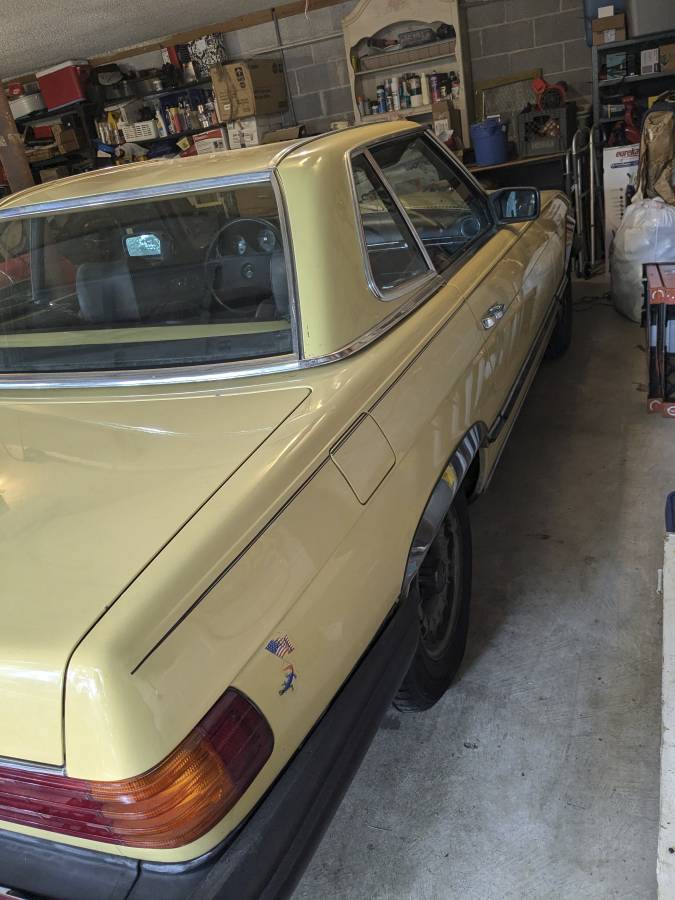 Mercedes-benz-benz-s-class-1981-yellow-9