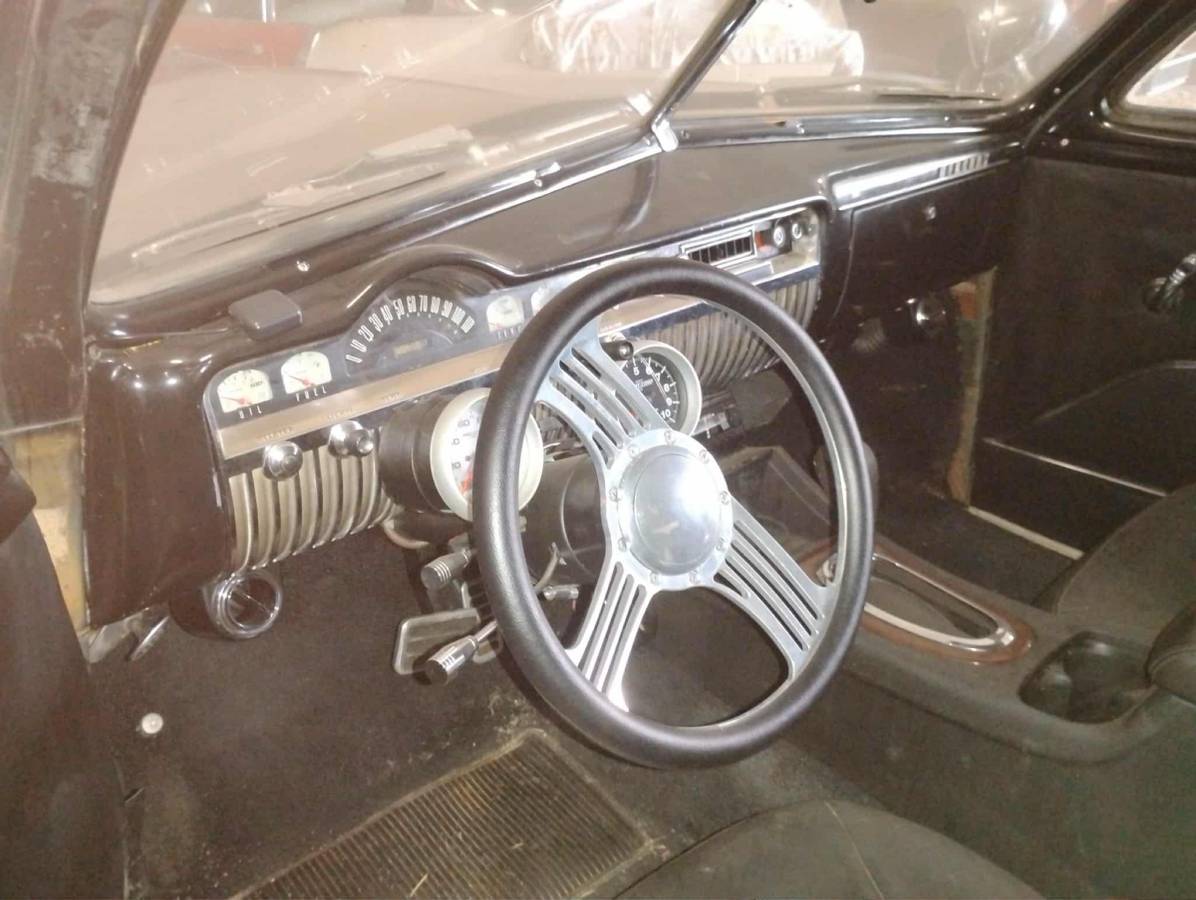 Mercury-1950-black-2