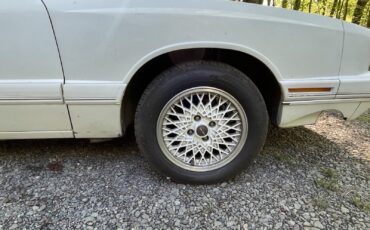 Mercury-Capri-1985-5