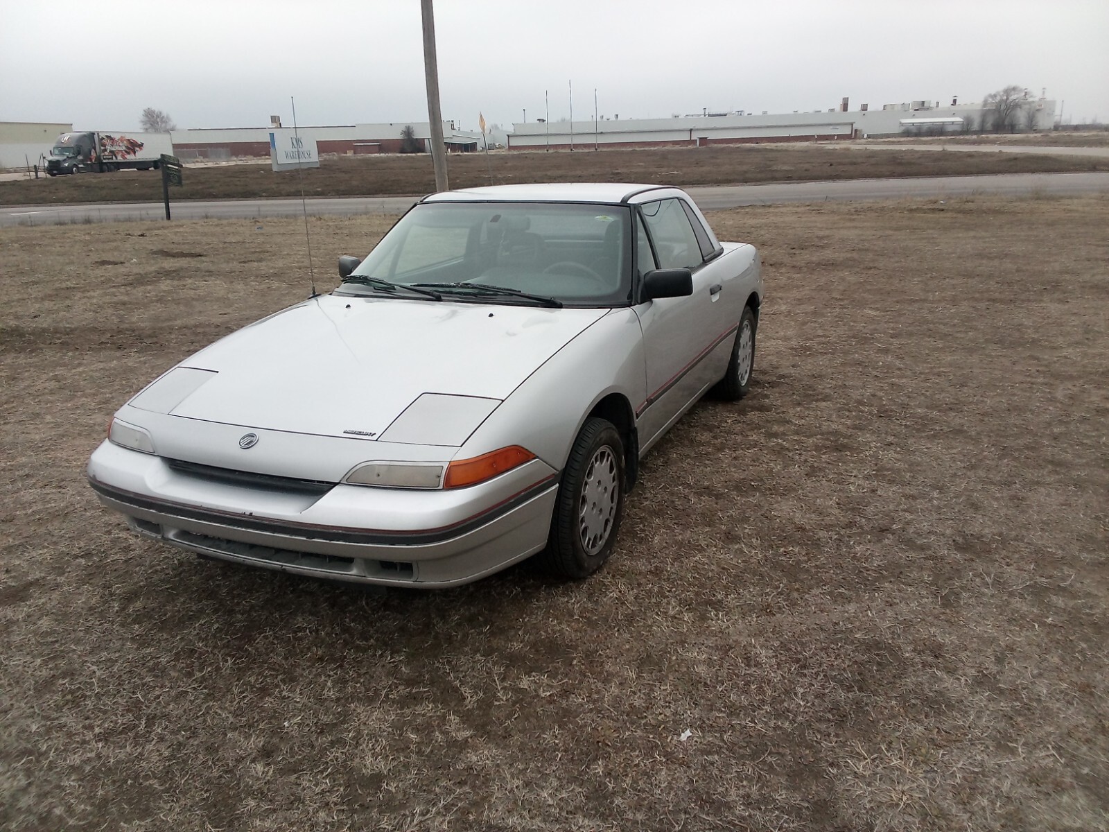 Mercury-Capri-1992-Coupe-1