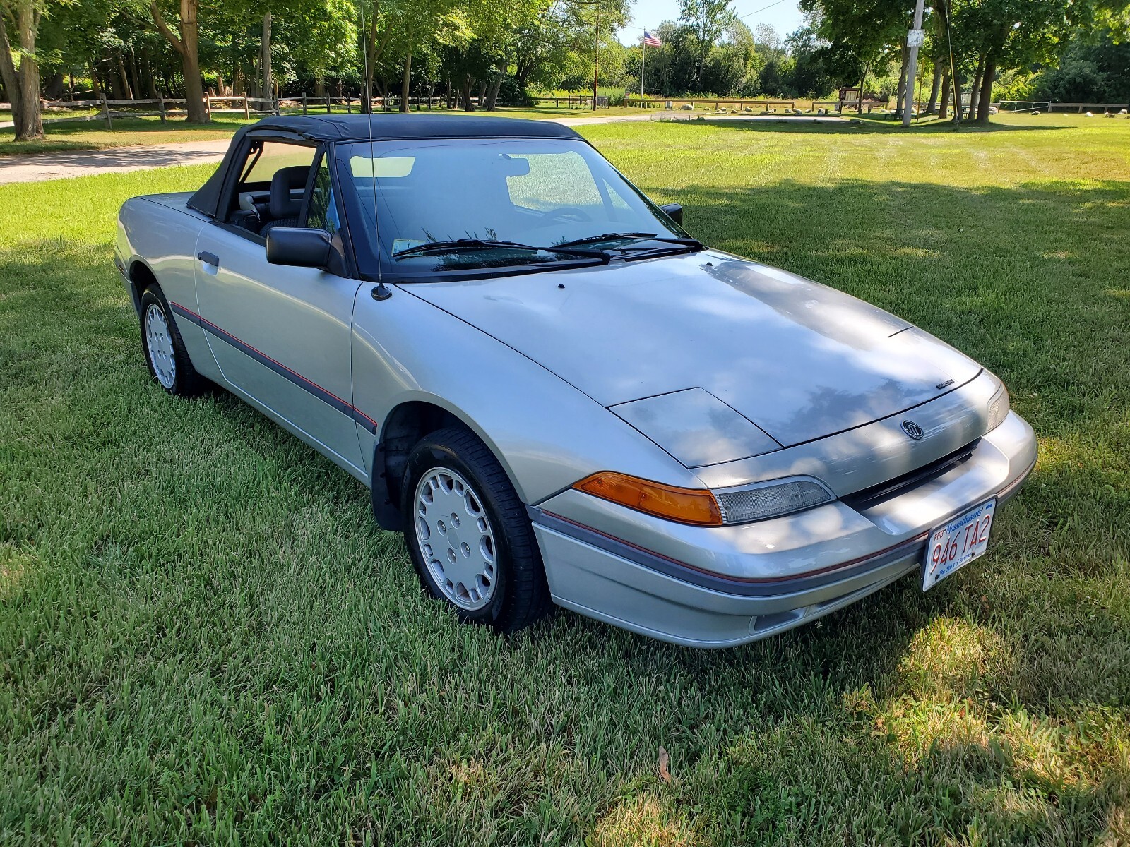 Mercury-Capri-1993-13