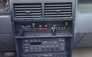 Mercury-Capri-1993-27