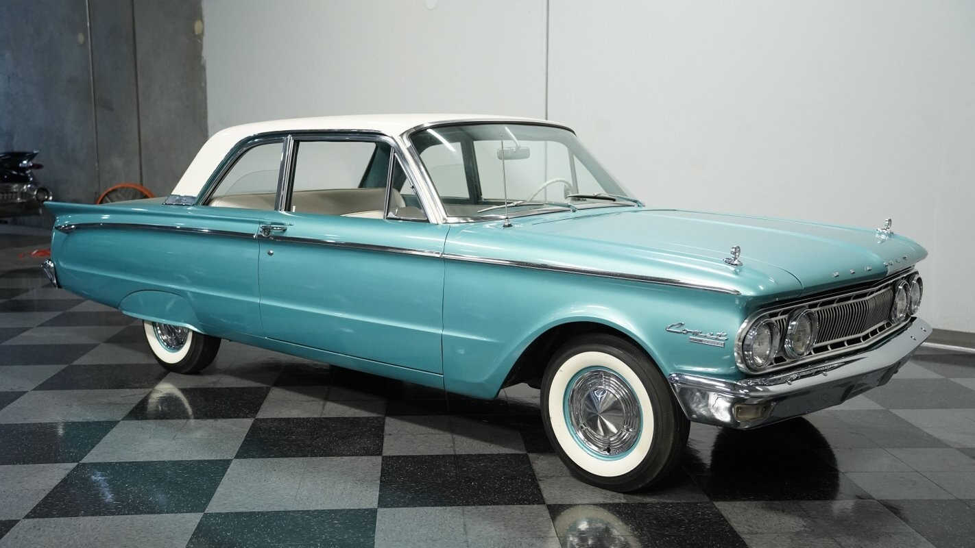 Mercury-Comet-1962-Sedan-12