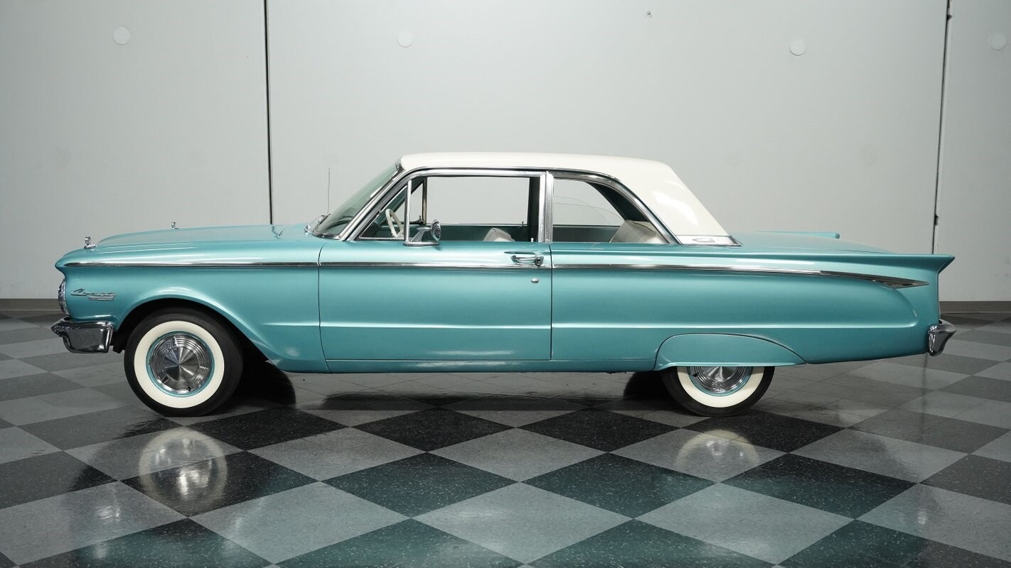 Mercury-Comet-1962-Sedan-2