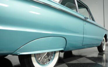 Mercury-Comet-1962-Sedan-21