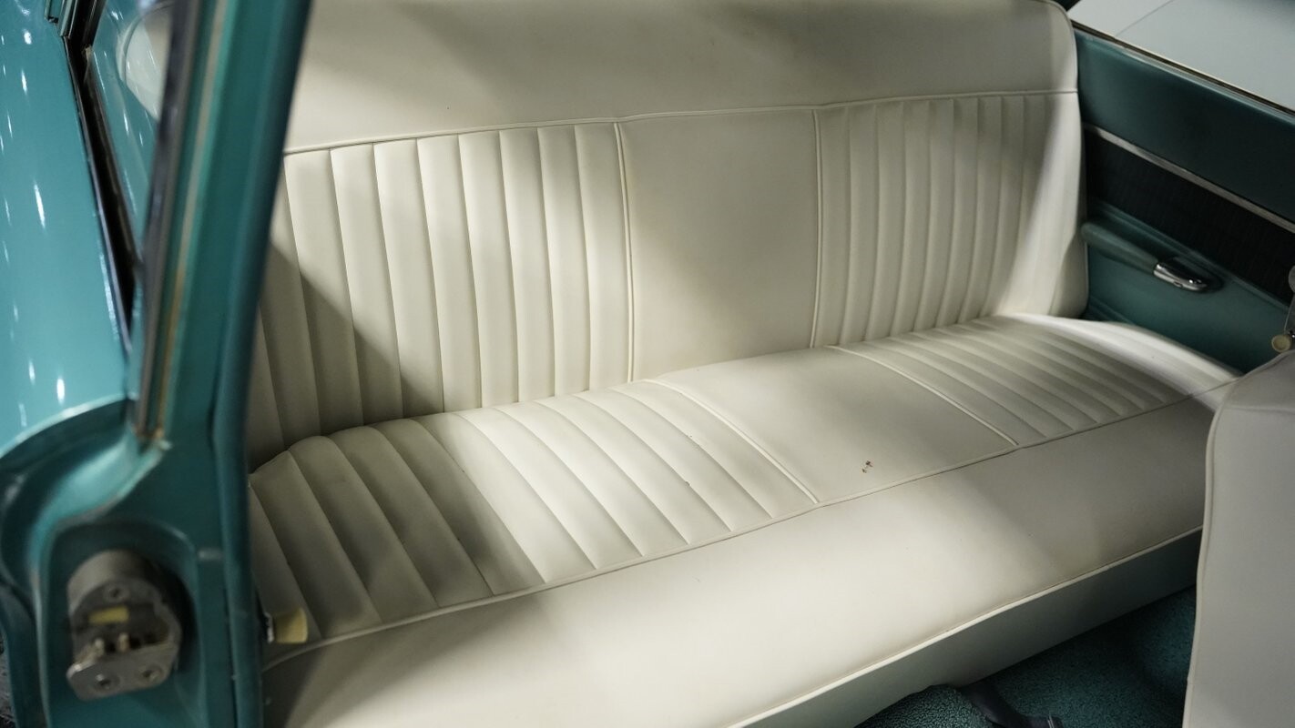 Mercury-Comet-1962-Sedan-35