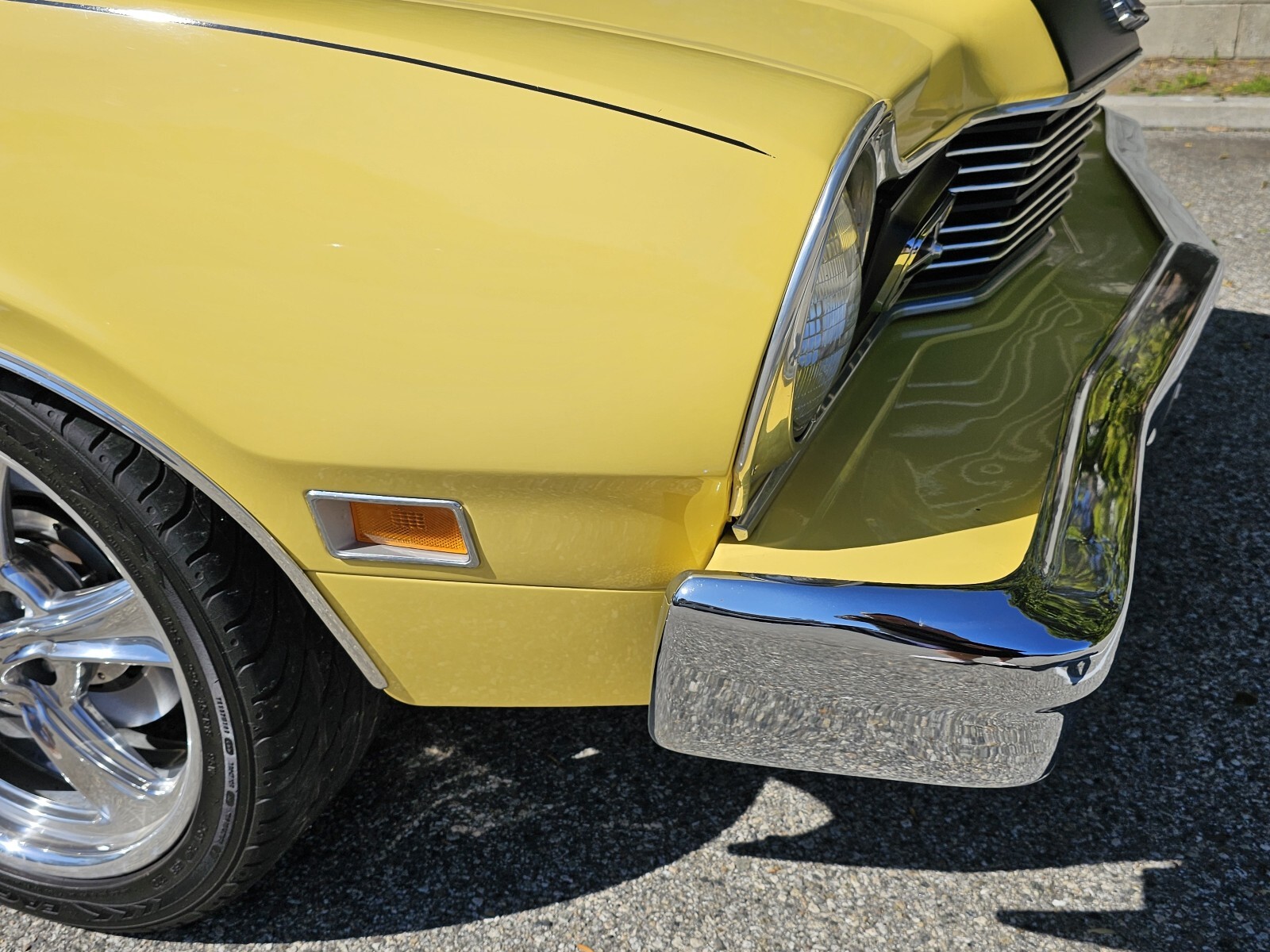 Mercury-Comet-1975-Coupe-22