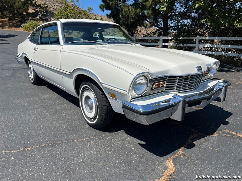 Mercury-Comet-1975-Coupe-3