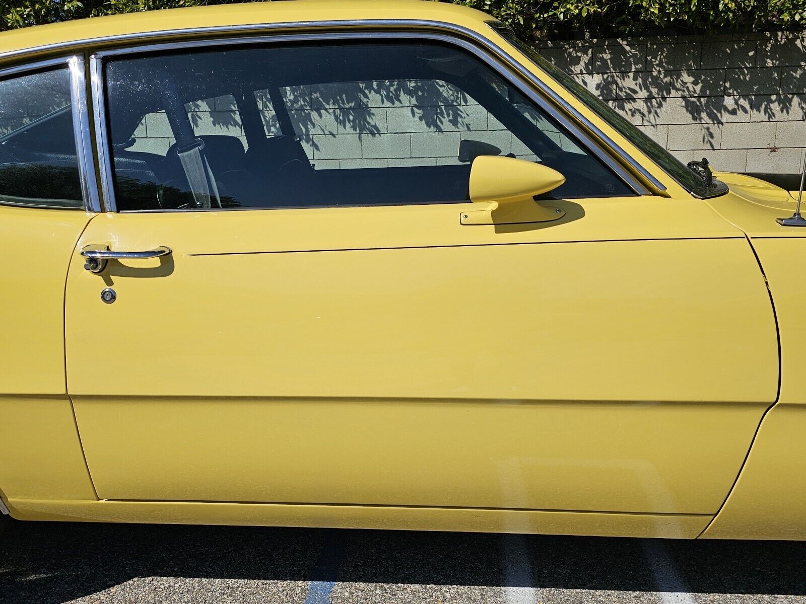 Mercury-Comet-1975-Coupe-32