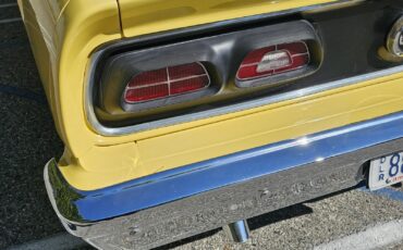 Mercury-Comet-1975-Coupe-39