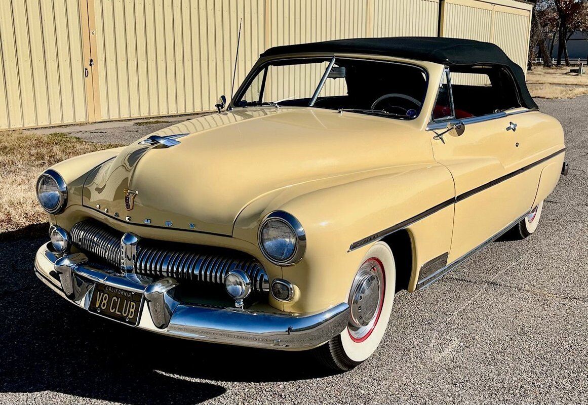 Mercury-Convertible-1949