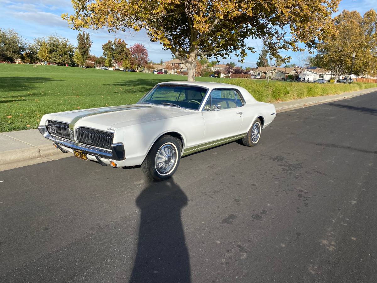 Mercury-Cougar-1967-1
