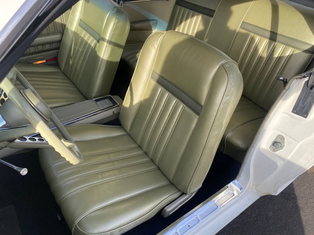 Mercury-Cougar-1967-15