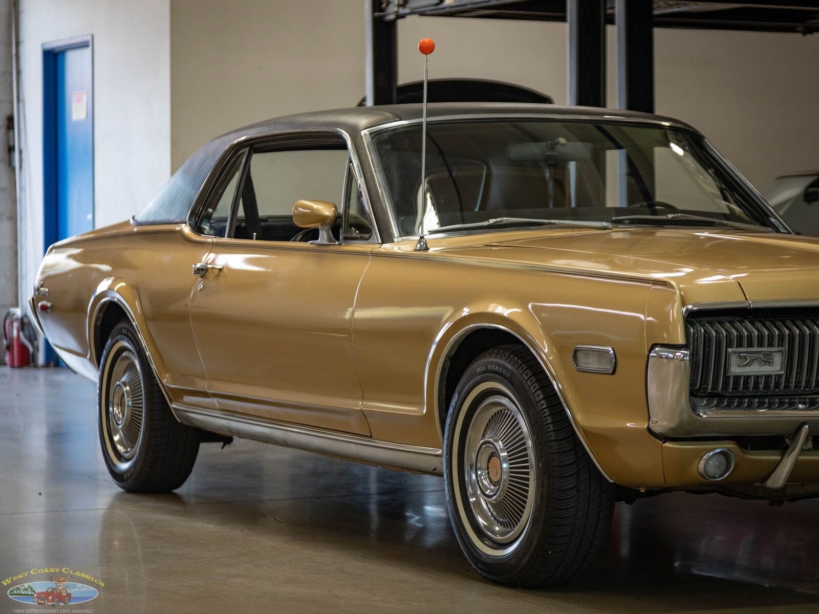 Mercury-Cougar-1968-2-Door-Hardtop-10