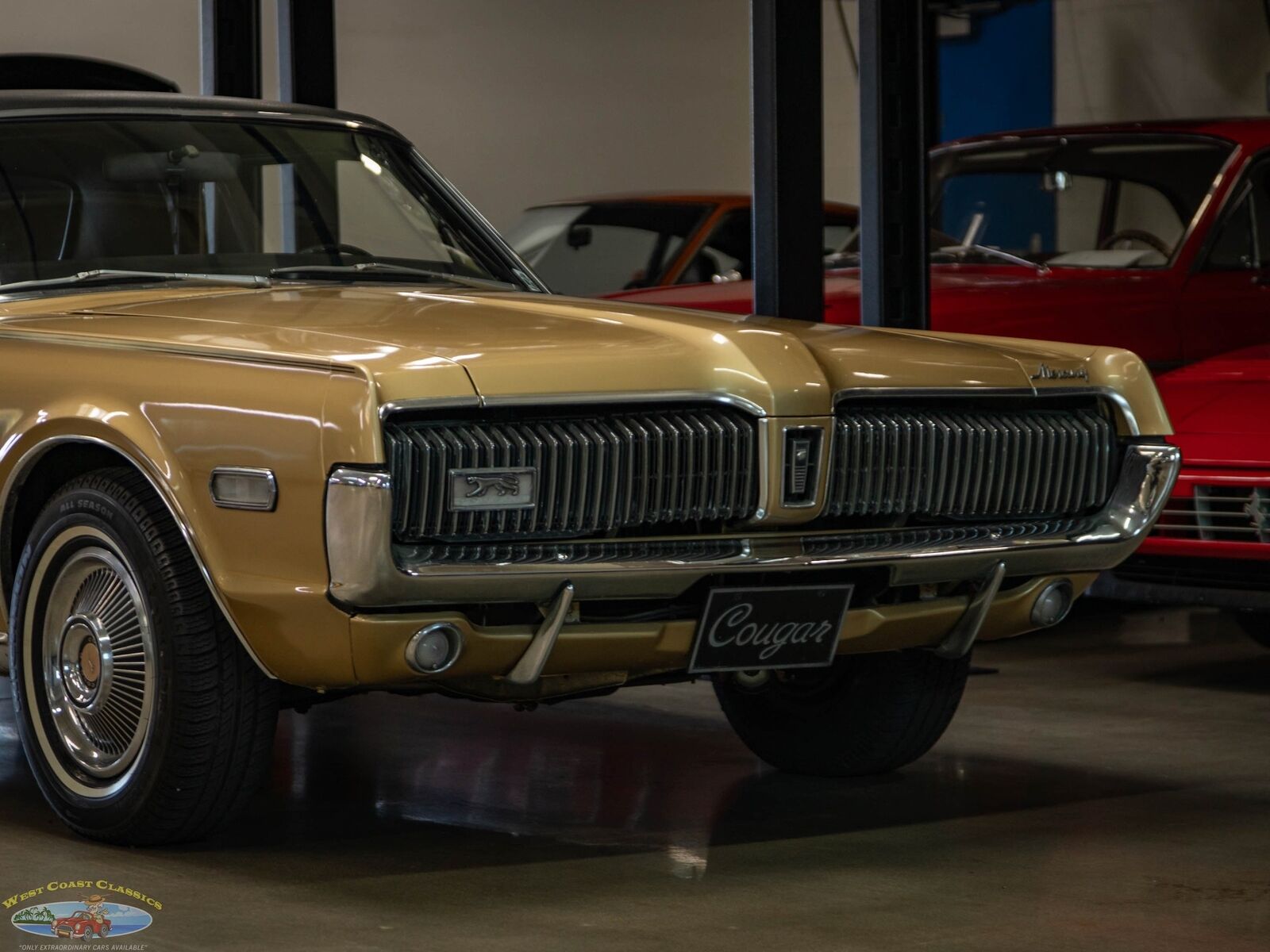 Mercury-Cougar-1968-2-Door-Hardtop-11