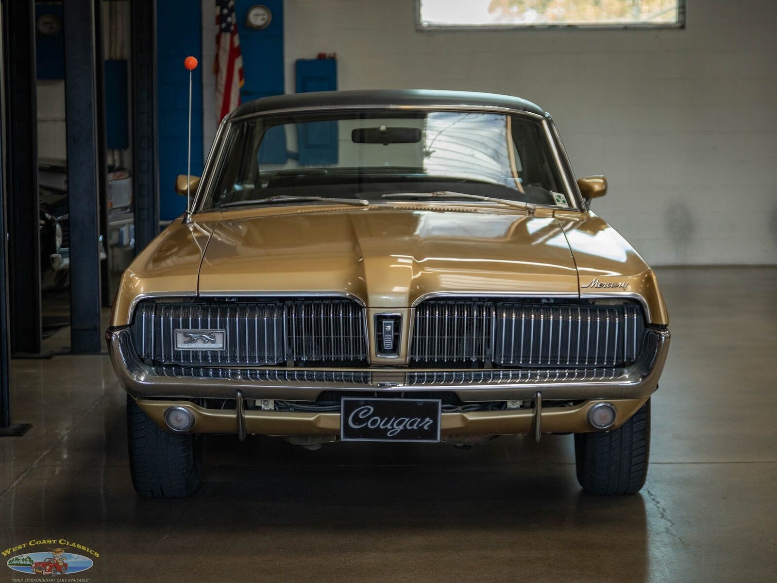 Mercury-Cougar-1968-2-Door-Hardtop-12