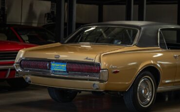 Mercury-Cougar-1968-2-Door-Hardtop-21