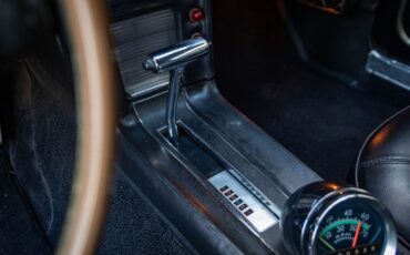Mercury-Cougar-1968-2-Door-Hardtop-36