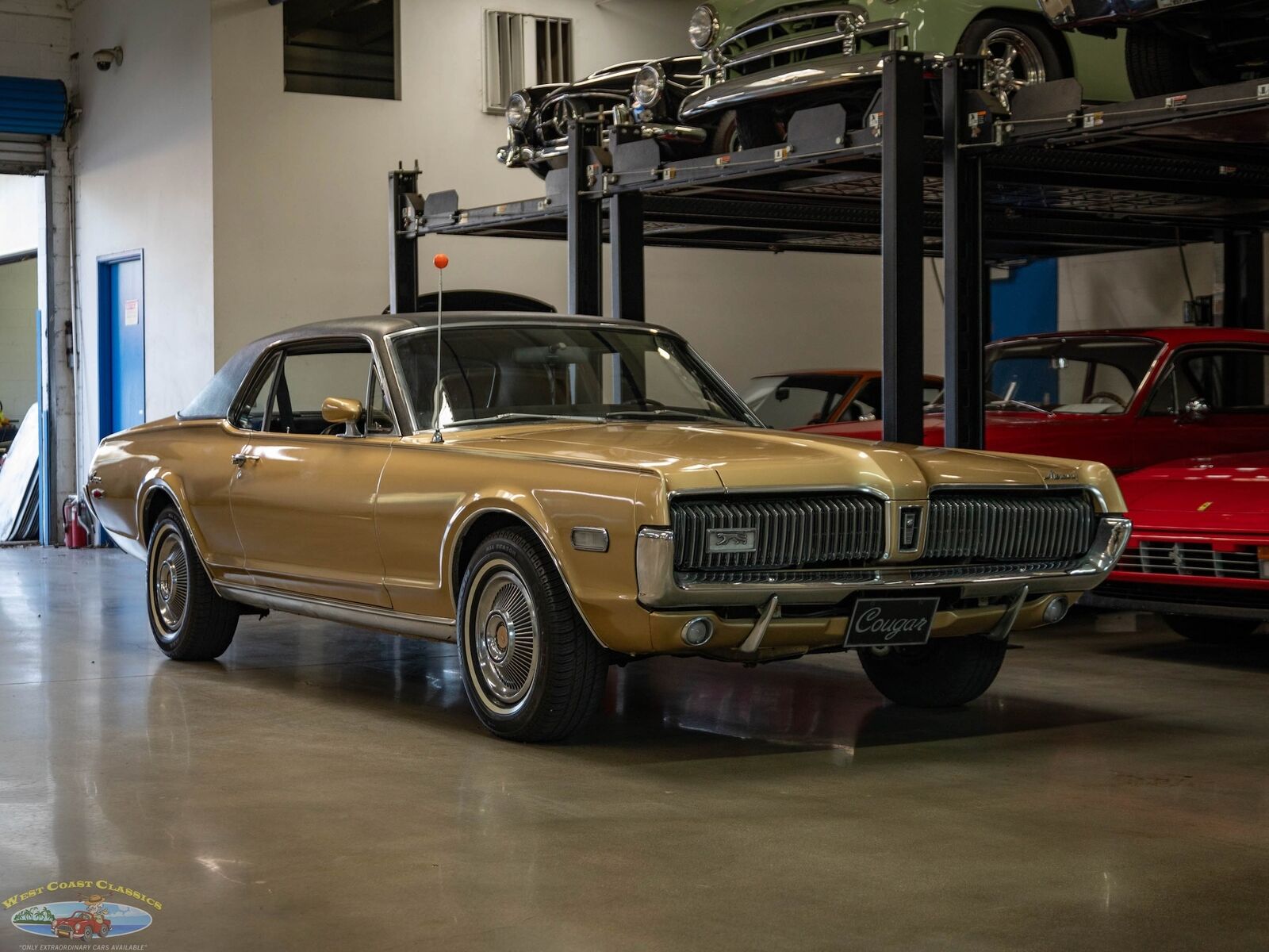 Mercury-Cougar-1968-2-Door-Hardtop-9